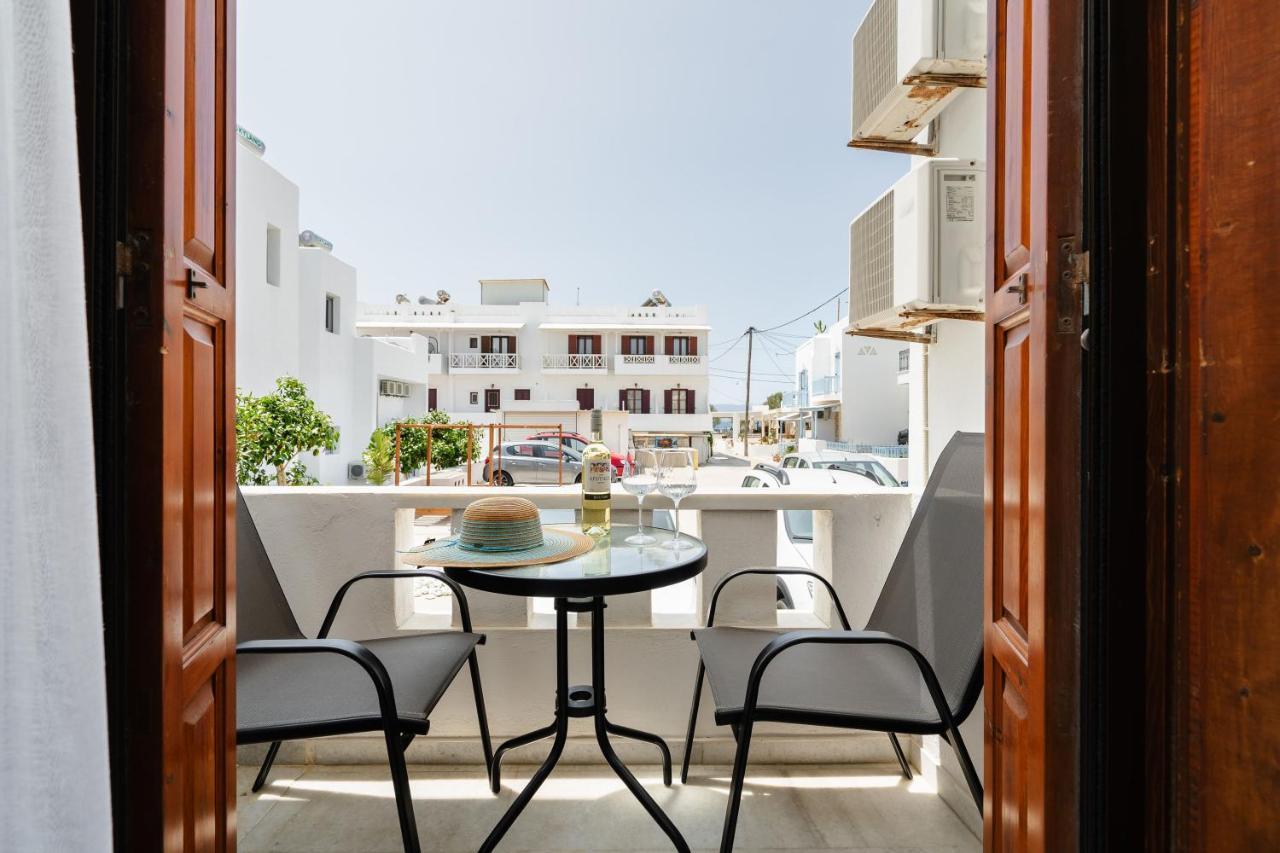 Flerianos Studios Naxos Agios Prokopios  Luaran gambar